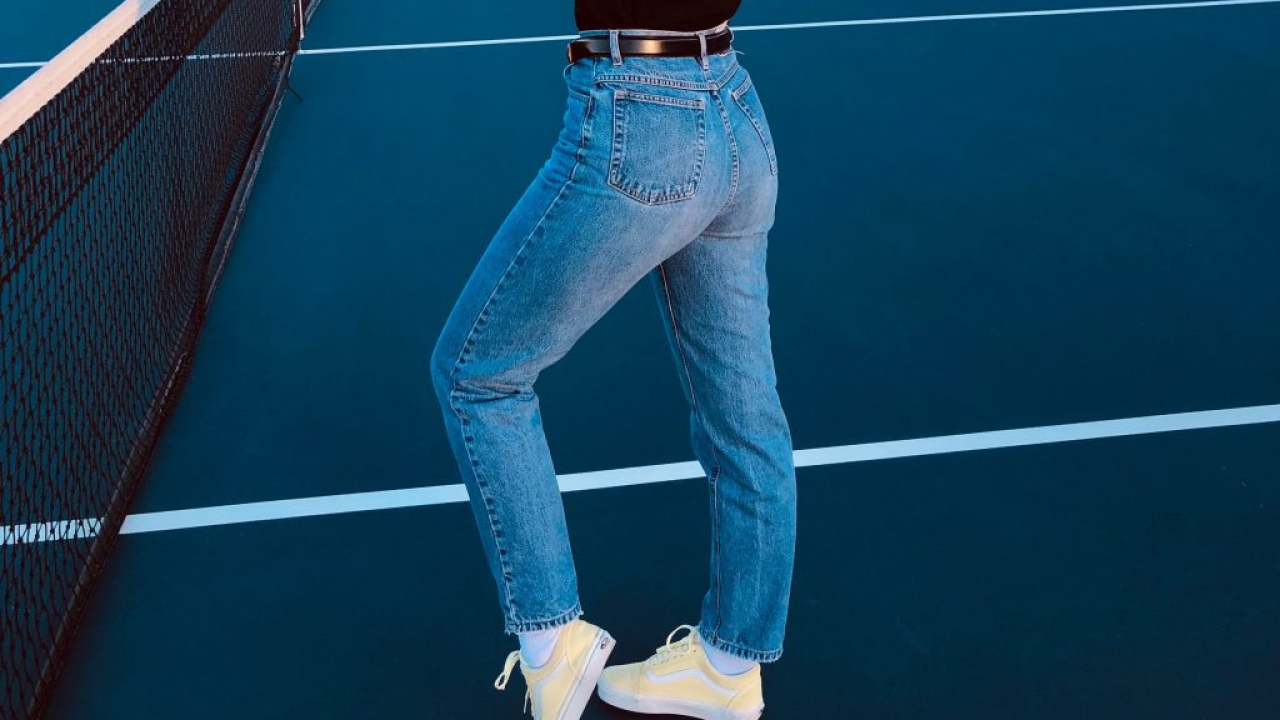 Preuske su vam traperice? Može vam pomoći trik s peglom