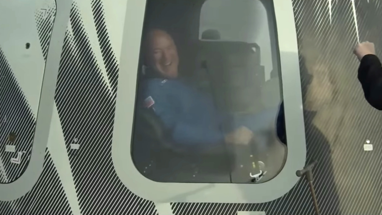 Jeff Bezos, najbogatiji čovjek na svijetu, poletio u svemir