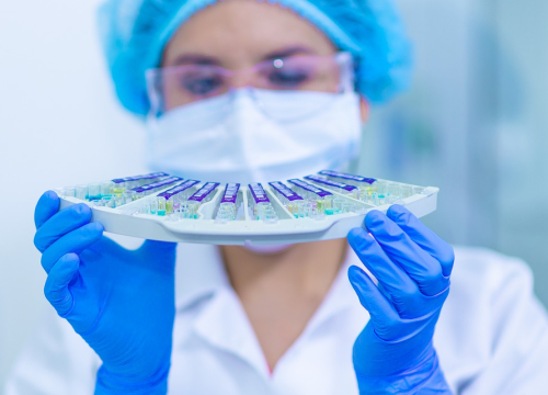 Tri lijeka protiv covida mogla bi dobiti odobrenje već u listopadu