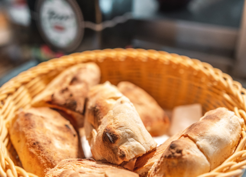 Fotografija 16 - U Antinom Guštu omastite brk slasnim jelima ispod peke ili s ražnja!