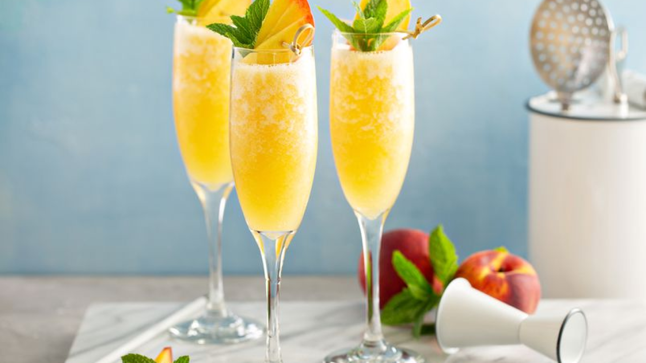 Bellini: Osvježenje u čaši kojim Talijani tjeraju ljetne vrućine