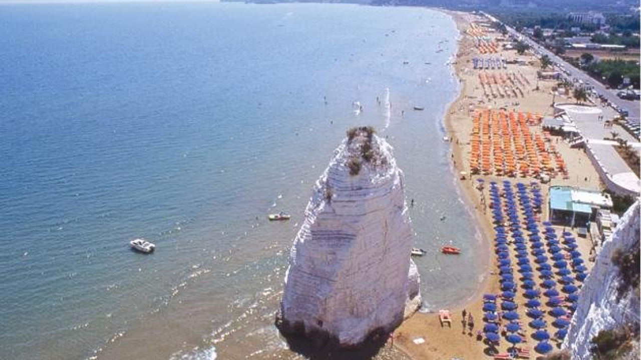 Talijani se u svom moru jedva mogu okupati: Besplatnu plažu teško je naći, za pristup moru kupuju se skupe ulaznice