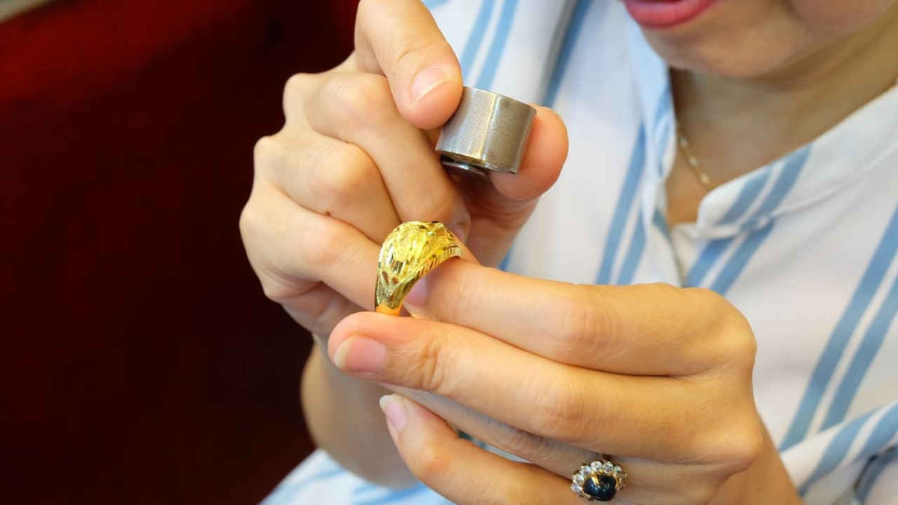 Šibenčanka isplatom od otkupa zlata zatvorila kredit!