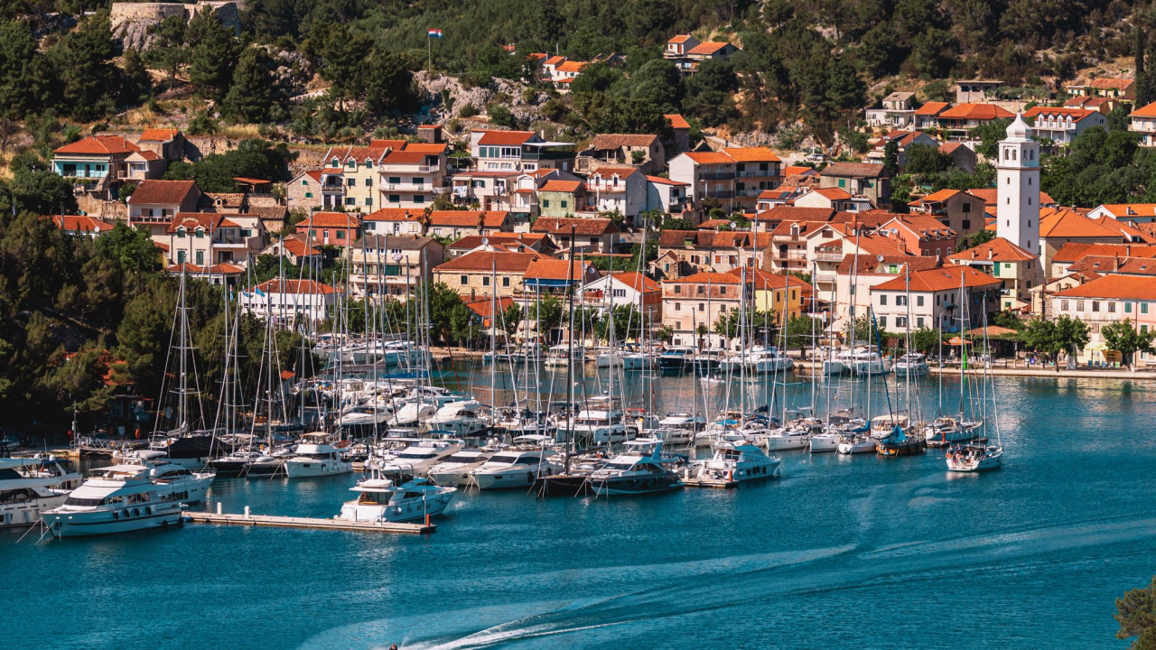 Nagrađivana predstava 'Krtice' na festivalu u Skradinu