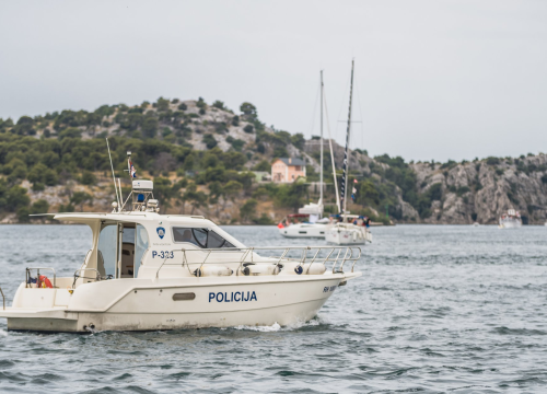 Policija ove godine ispisala 160 kazni na moru, najviše zbog glisiranja: Evo koliko su novca ukupno naplatili