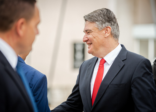 Fotografija 29 - Obilježavanje 26. obljetnice VRO Oluja: Pogledajte kako je jutros bilo u Kninu