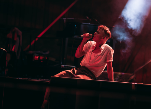 Fotografija 4 - Asaf Avidan u Šibeniku: Bol, patnja, ljubav, unikatan talent i kiselost pokvarenog piva