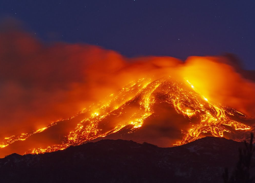 Zbog pojačane aktivnosti Etna porasla nekoliko metara