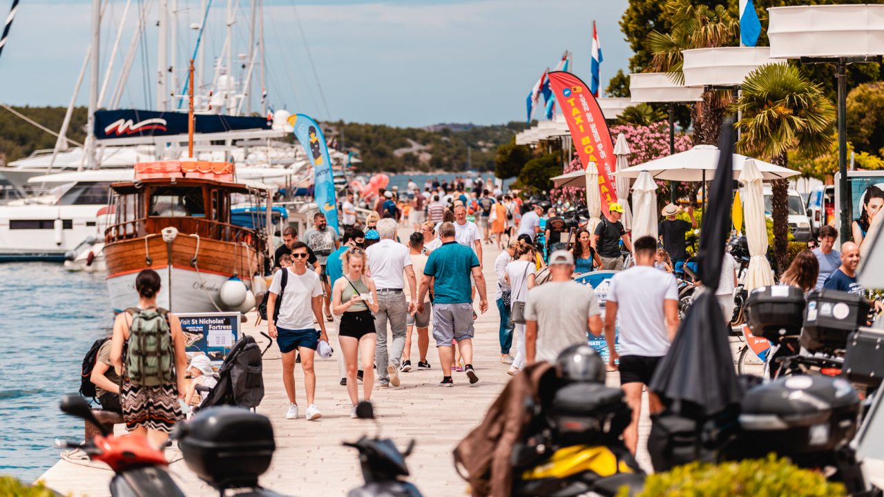 Veliki porast: U županiji 34 novozaraženih na 330 testiranih, na liječenju u šibenskoj bolnici deset pacijenata