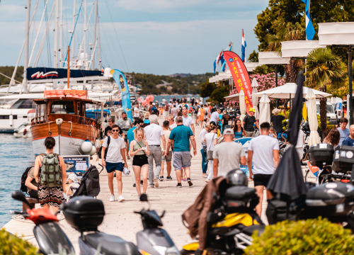 Veliki porast: U županiji 34 novozaraženih na 330 testiranih, na liječenju u šibenskoj bolnici deset pacijenata