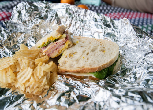 Ostatke hrane nikada ne biste trebali zamatati u aluminijsku foliju