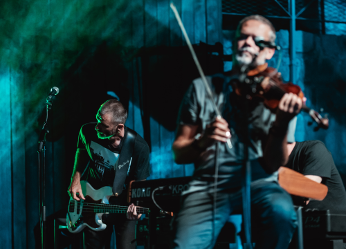 Fotografija 36 - Massimo na Mihovilu kao Mišo, publika je uglas pjevala s rukama u zraku!