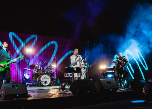 Fotografija 39 - Massimo na Mihovilu kao Mišo, publika je uglas pjevala s rukama u zraku!