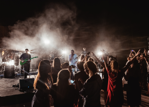 Fotografija 13 - Massimo na Mihovilu kao Mišo, publika je uglas pjevala s rukama u zraku!