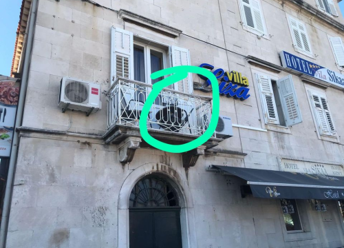 Eksplodirala kanalizacija, šahtovi letjeli u zrak: Jedan završio na balkonu, srećom nikog nije ubio