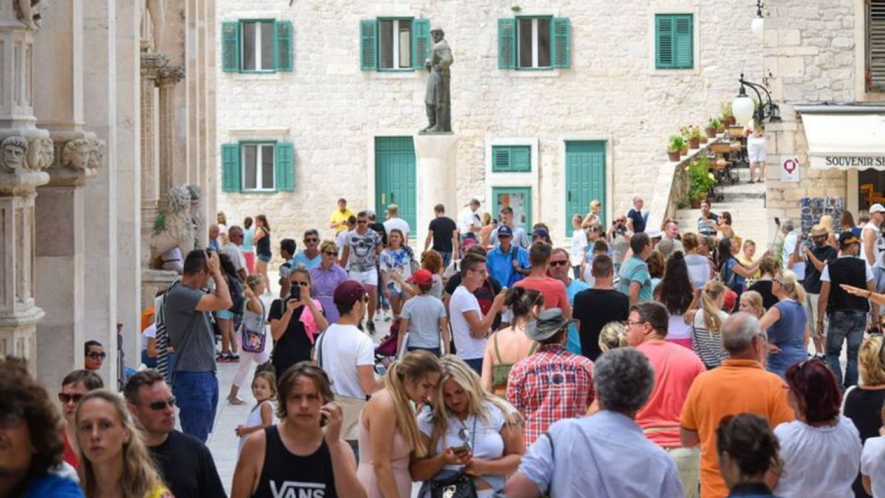 Ako vam dijete nestane na javnom mjestu, nemojte ga samo zvati, evo što treba raditi