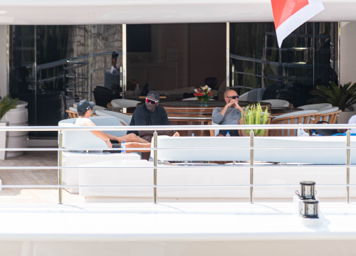 Fotografija 4 - 'Ostavite čovika na miru!' Nije on čovik, on je Michael Jordan: Evo još videa i fotki iz Šibenika