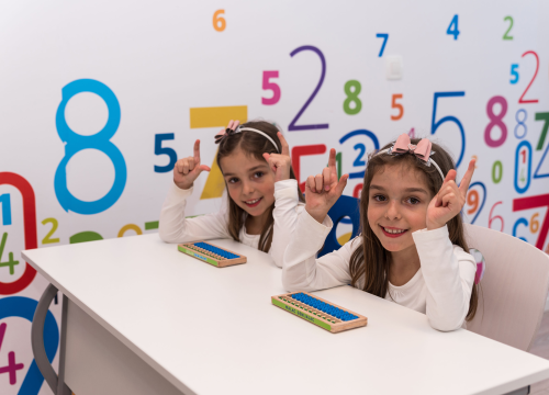 Upišite svoju djecu u školu Malac Genijalac i omogućite im inovativne metode učenja!