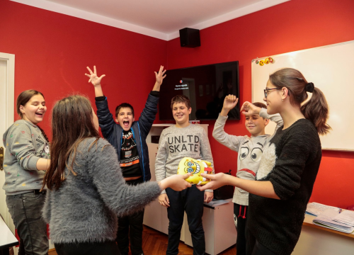 Fotografija 17 - Lingua već tri desetljeća stvara poliglote: Evo zašto im vjeruju Šibenčani od 3 do 70 godina starosti