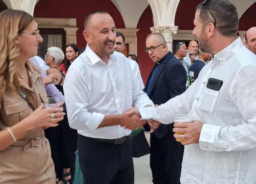 Fotografija 8 - Fešta pred katedralom za deseti rođendan Društva Juraj Dalmatinac: 'Nećemo stati na ovom, jačat ćemo i rasti'