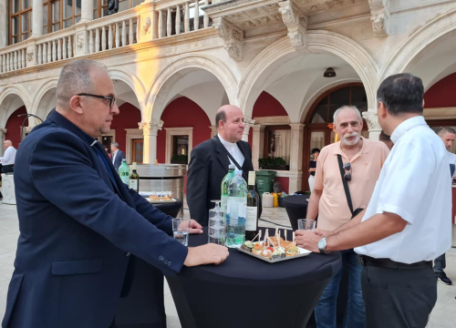 Fotografija 20 - Fešta pred katedralom za deseti rođendan Društva Juraj Dalmatinac: 'Nećemo stati na ovom, jačat ćemo i rasti'