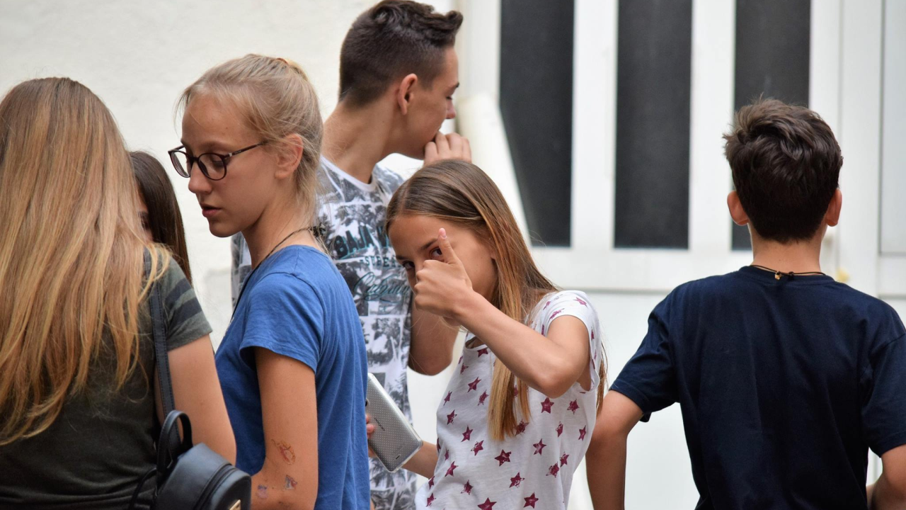 Vozači, prvi je dan škole: Budite posebno oprezni u blizini škola i vrića