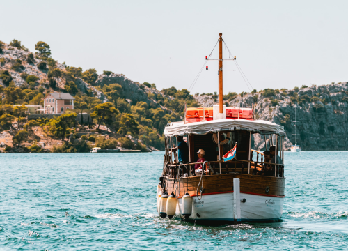 Brodovi za Šibenik i Jadriju plove do polovice mjeseca, imaju i novi vozni red