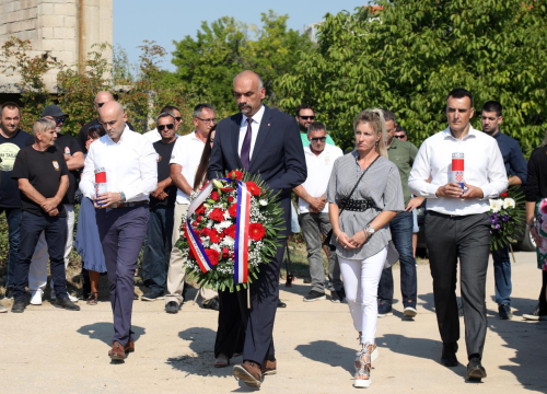 U povodu proslave 30. obljetnice Rujanskog rata položeni vijenci i zapaljenje svijeće