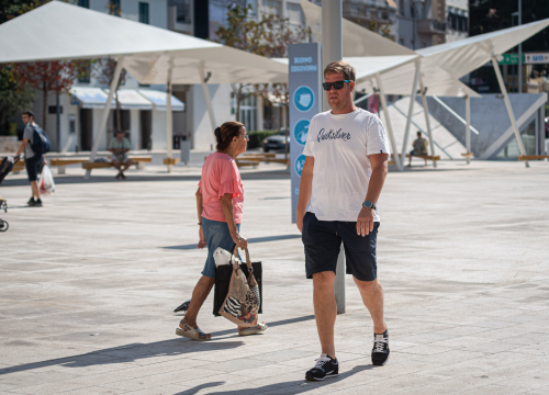 Fotografija 10 - Kraljice modne špice iskoristile sunčane dane i prošetale omiljene ljetne komade