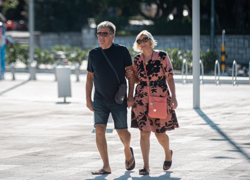 Fotografija 5 - Kraljice modne špice iskoristile sunčane dane i prošetale omiljene ljetne komade