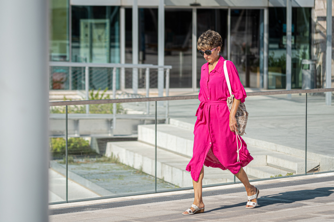 Kraljice modne špice iskoristile sunčane dane i prošetale omiljene ljetne komade