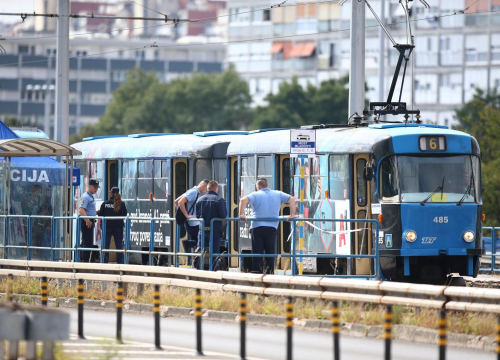 Policija objavila detalje ubojstva u tramvaju: Čovjek izboden, za ubojicom se još traga