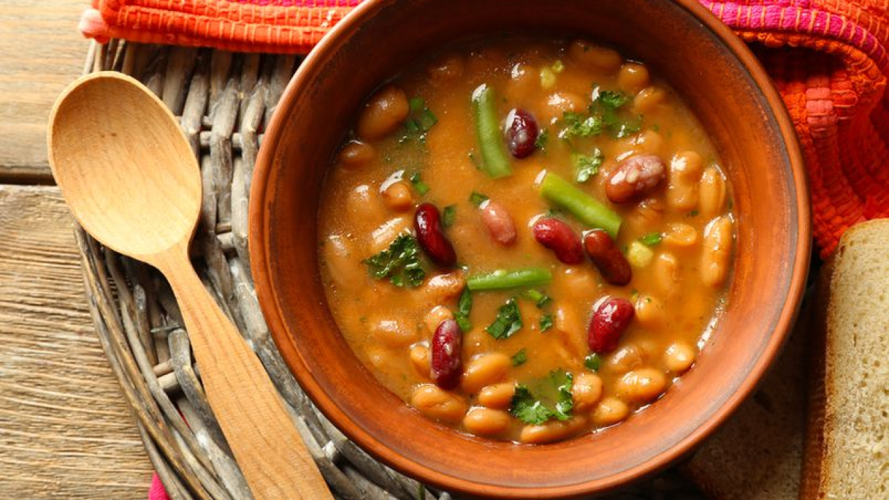 Jeste li znali? Zašto je dobro staviti grančicu ružmarina u lonac s grahom