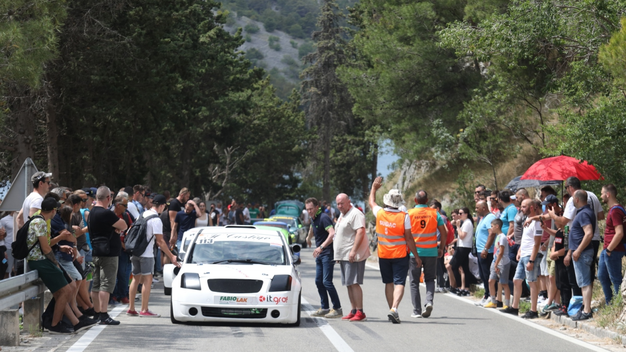 Auto klub Mihovil sjedećeg vikenda domaćin 6. Super autoslaloma Skradin 2021.