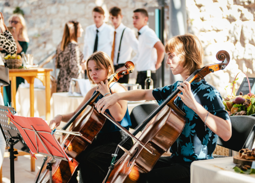 Fotografija 22 - Oni su budućnost hrvatskog ugostiteljstva, učenici TUŠ-a na sv. Mihovilu pokazali kako sljubljuju sir i vino!