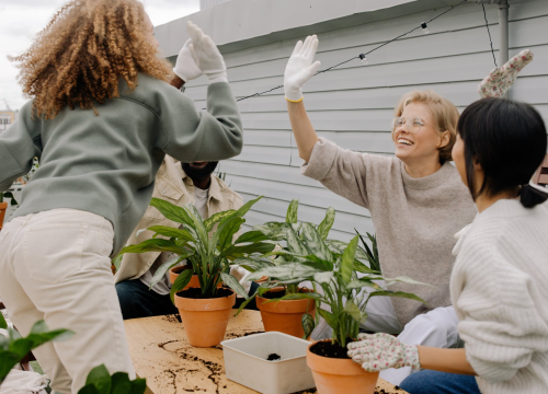 Vladavina Vage donosi sreću, novac i napredak u ljubavi za ova tri znaka