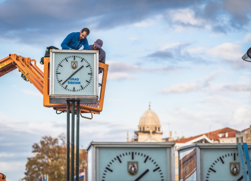 Čini se da ćemo i dalje pomicati sat ljeti i zimi, države EU se još nisu dogovorile