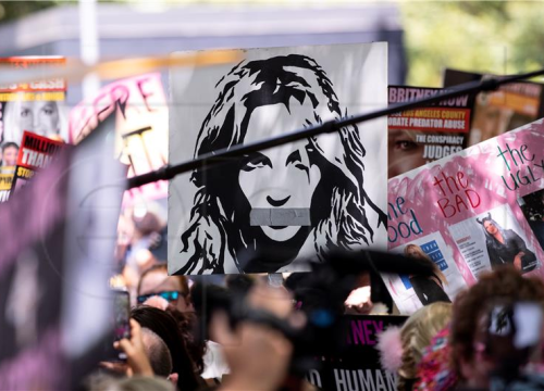 Britney Spears zahvalila obožavateljima na kampanji za njezinu slobodu od oca: 'Nemam riječi za vašu upornost'