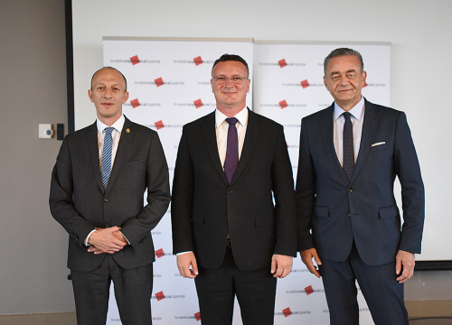 Fotografija 18 - Danijel Marušić naslijedio Gorana Pauka na čelu Hrvatske zajednice županija