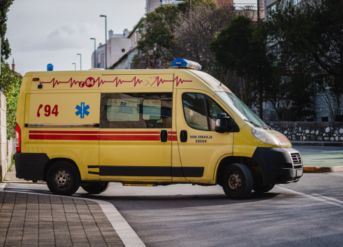 Dijete poginulo u prometnoj nesreći u Bilicama