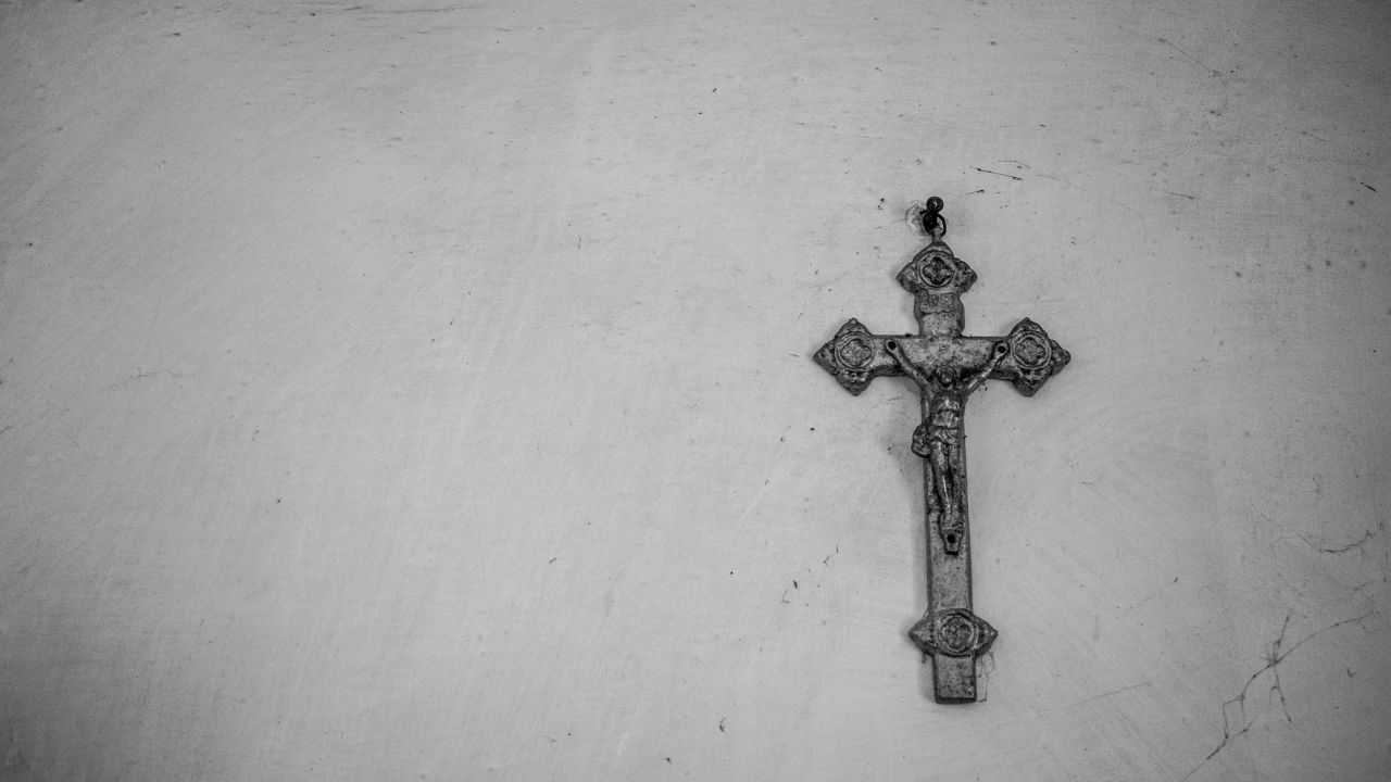 Užas u Srbiji: Spremio sve za ženin pogreb pa mu rekli da je živa, križem je tukao policajce