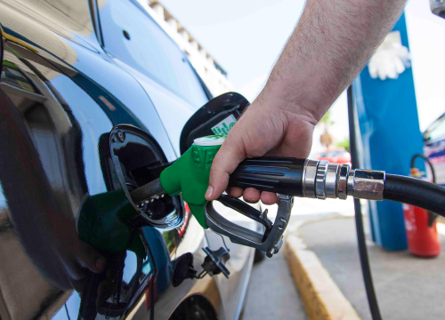 Ovo je 10 super trikova kako smanjiti potrošnju goriva u automobilu