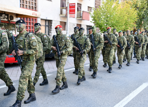 Fotografija 18 - Polaznicima obuke za razvoj vođa uručene diplome: Dva dana su hodali od Udbine do Knina