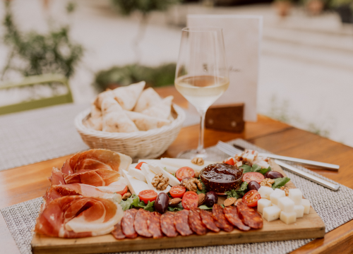 Fotografija 21 - Najbolja spiza čeka vas u centru grada!