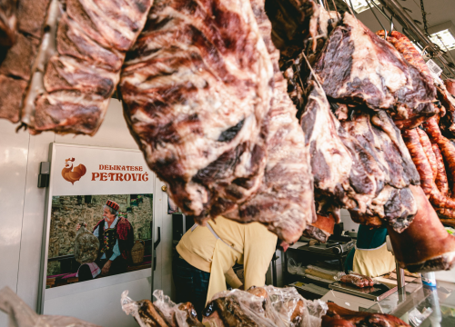 Fotografija 10 - Zima je, kažu, hladna i strašna, ali uz Delikatese Petrović bit će vam toplo barem oko srca!