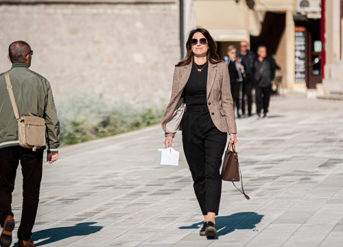 Fotografija 9 - Modno osviještene sugrađanke pokazale koji se kaputi nose ove jeseni