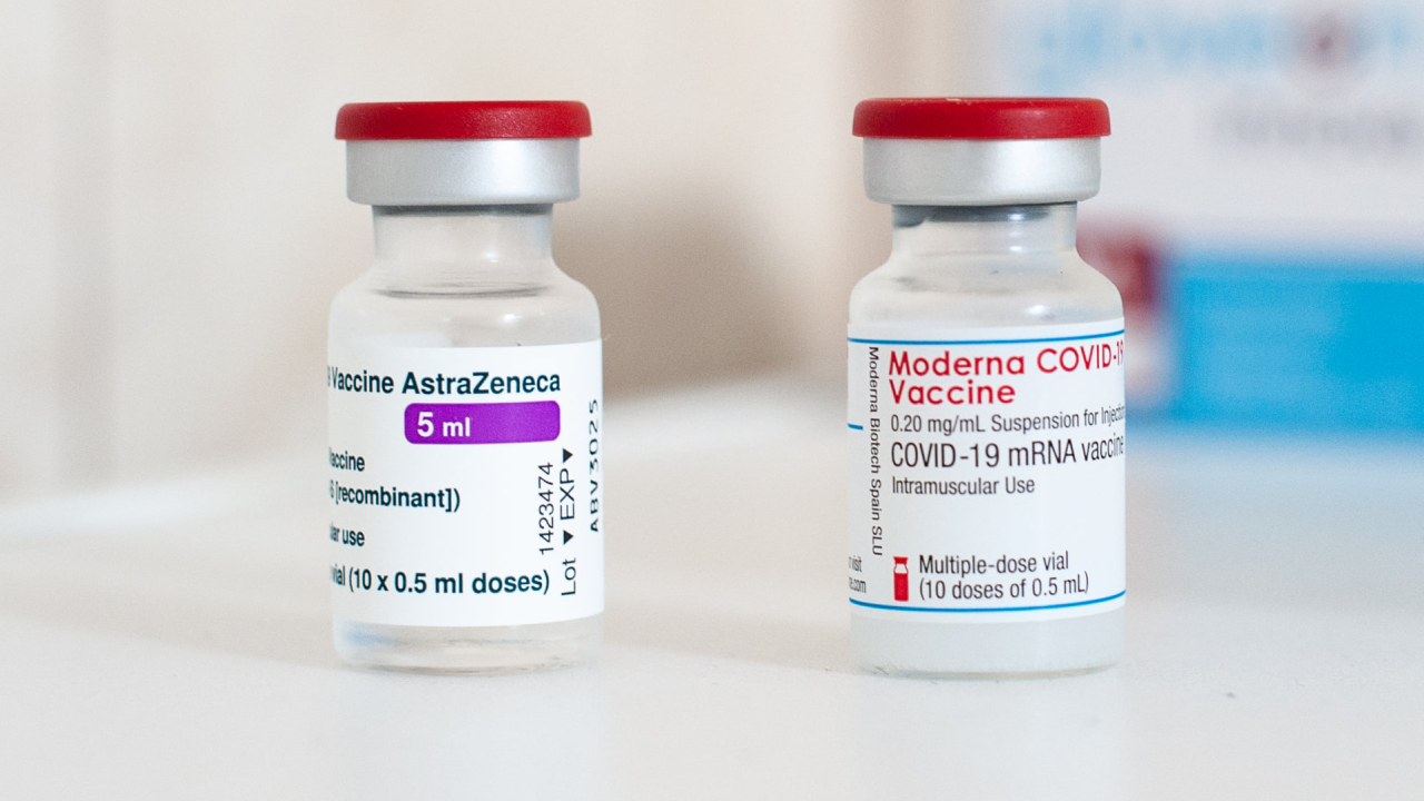 Viktor Orban primio booster dozu cjepiva