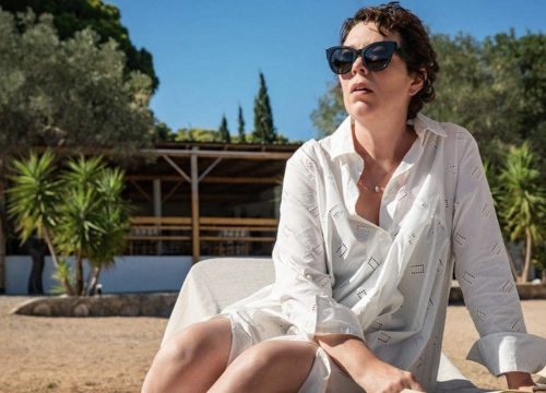 Na Netflix stiže novi film po knjizi Elene Ferrante: Zimu će obbilježiti 'Mračna kći'