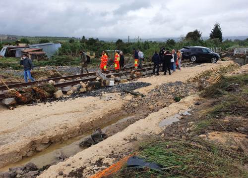 Mediteranski uragan hara južnom Italijom, poginuo muškarac