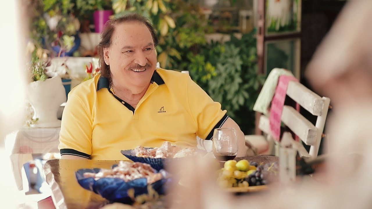 Objavljen i drugi od četiri nova spota Miše Kovača: Pogledajte 'Najljepše su oči moje majke'